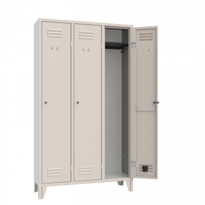 Changing room locker 3 compartments W 102 H 180 item 033